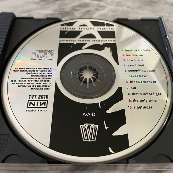 Nine Inch Nails - Pretty Hate Machine CD - Picture 3 of 6